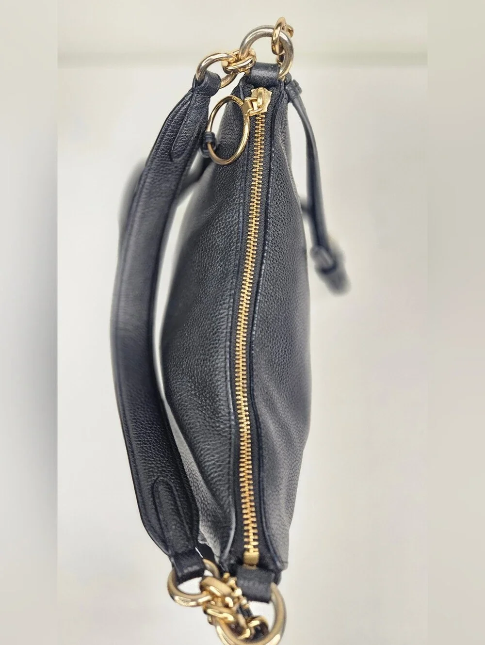 Authentic Coach Chelsea Convertible Hobo Crossbody Shoulder Bag Black Leather